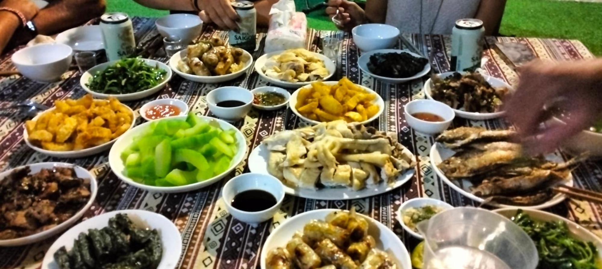 Tran Thuc Homestay-Ba Be Экстерьер фото