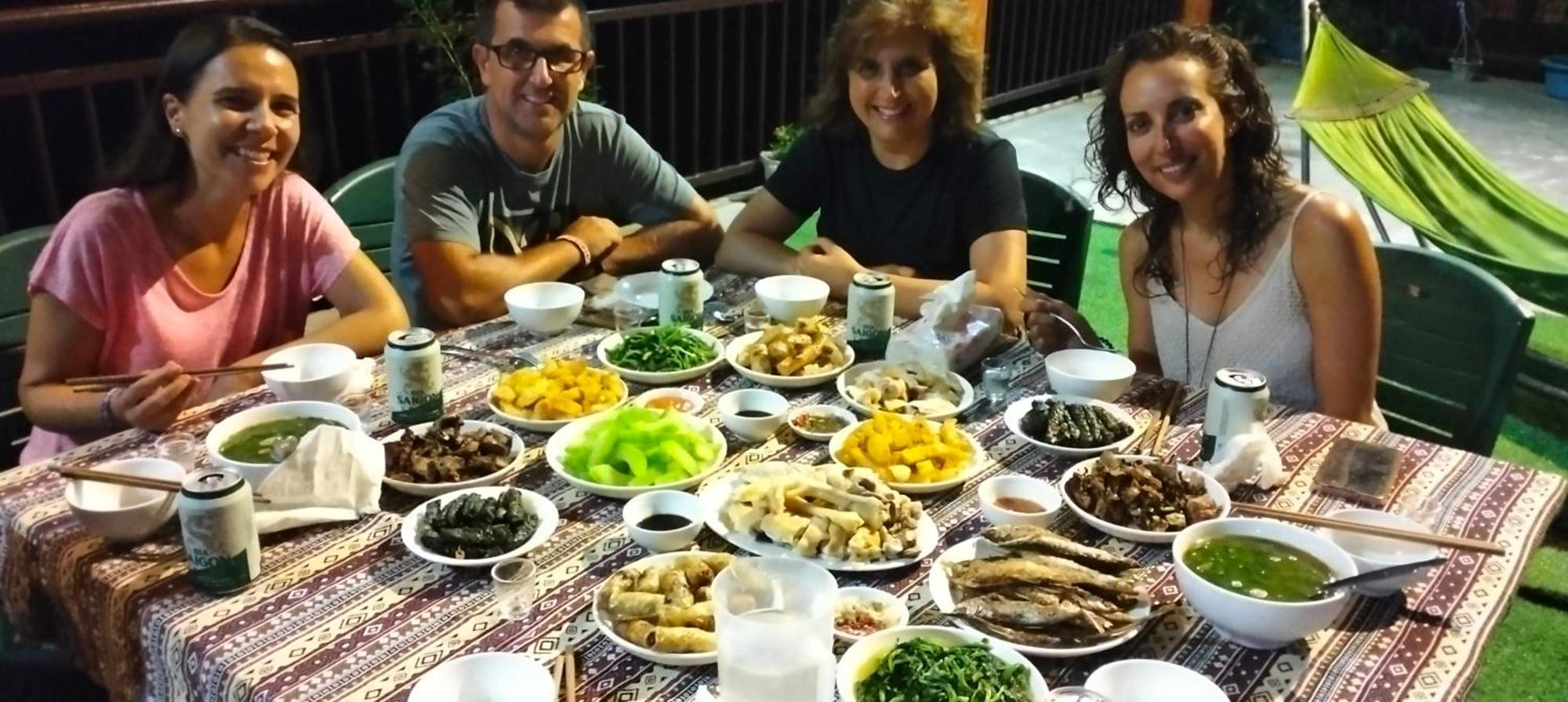 Tran Thuc Homestay-Ba Be Экстерьер фото