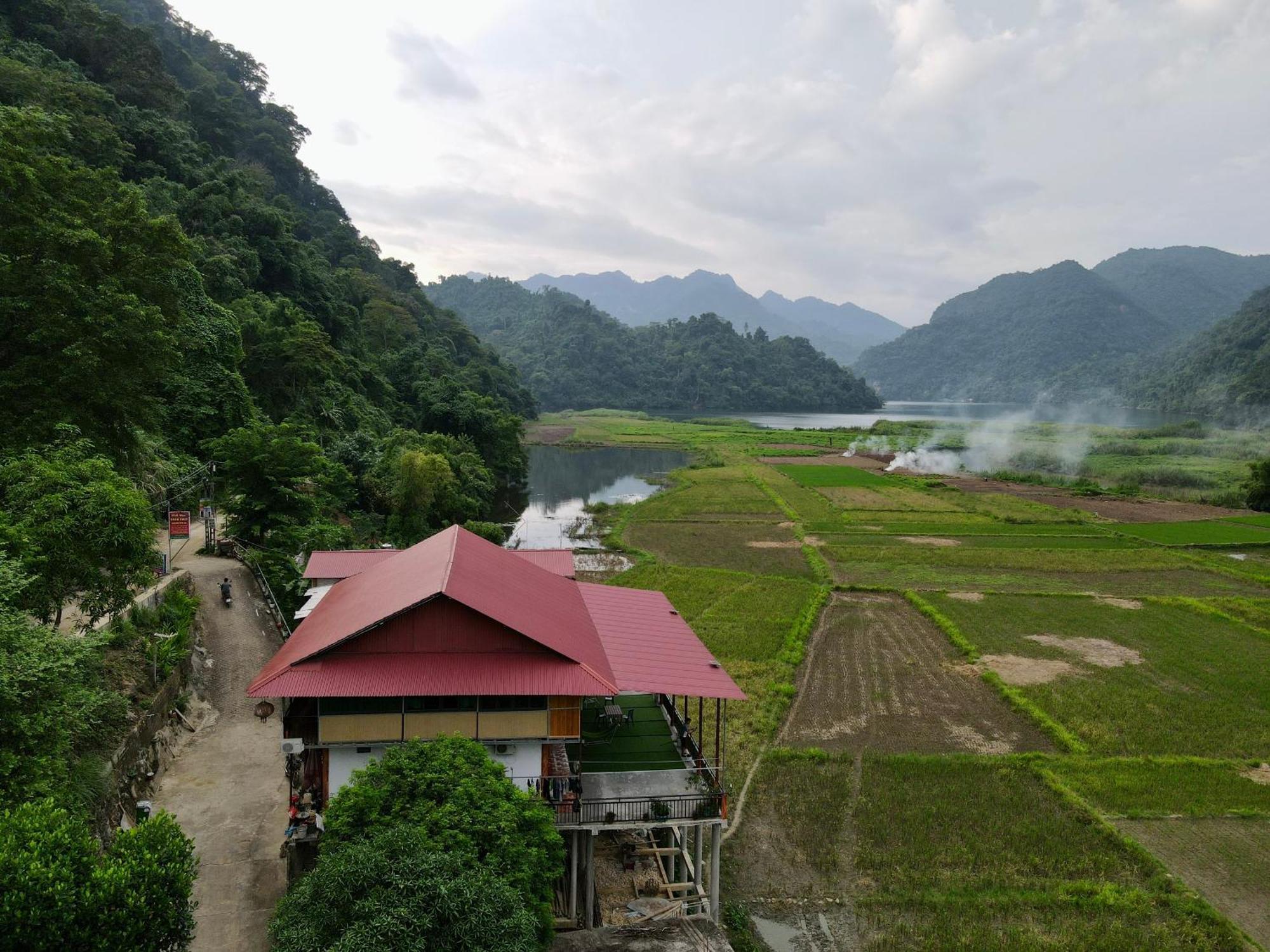 Tran Thuc Homestay-Ba Be Экстерьер фото