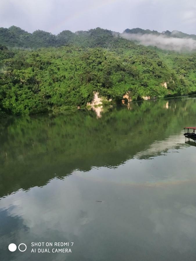 Tran Thuc Homestay-Ba Be Экстерьер фото